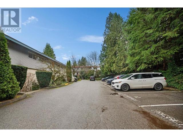 1089 Cecile Drive, House attached with 3 bedrooms, 1 bathrooms and 1 parking in Port Moody BC | Image 24