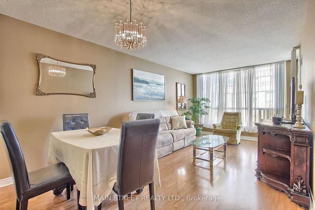 1803 - 256 Doris Ave, Condo with 2 bedrooms, 2 bathrooms and 1 parking in Toronto ON | Image 5