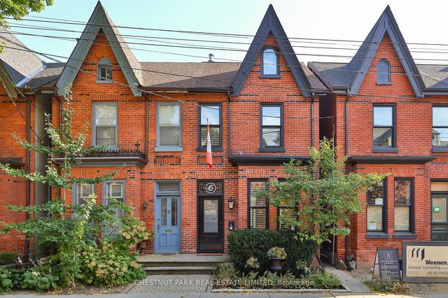 45 Salisbury Ave, House semidetached with 3 bedrooms, 4 bathrooms and 2 parking in Toronto ON | Image 1