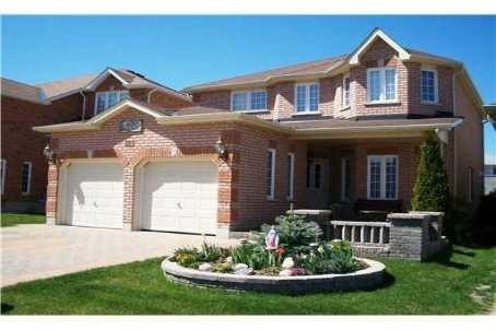 38 Batteaux St, House detached with 4 bedrooms, 3 bathrooms and 4 parking in Barrie ON | Image 1