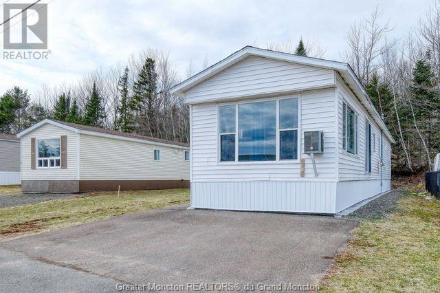 7 Bentley Ave, Home with 2 bedrooms, 1 bathrooms and null parking in Moncton NB | Image 15