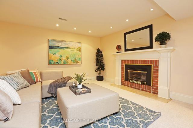 7 Purling Pl, House detached with 3 bedrooms, 5 bathrooms and 6 parking in Toronto ON | Image 21