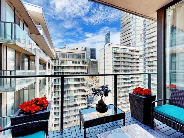 1702 - 111 Elizabeth St, Condo with 1 bedrooms, 1 bathrooms and 1 parking in Toronto ON | Image 16