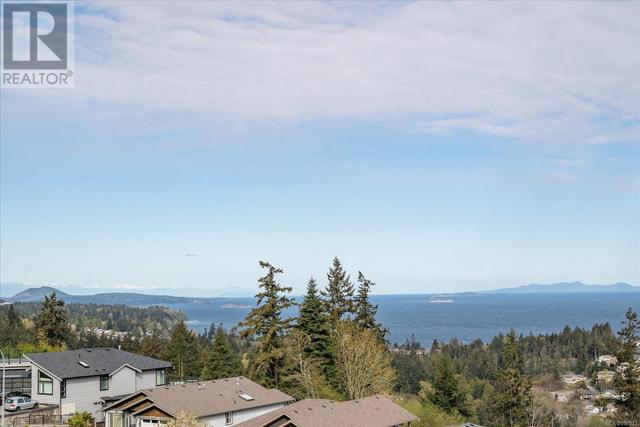 4684 Ambience Dr, House detached with 7 bedrooms, 5 bathrooms and 3 parking in Nanaimo BC | Image 48