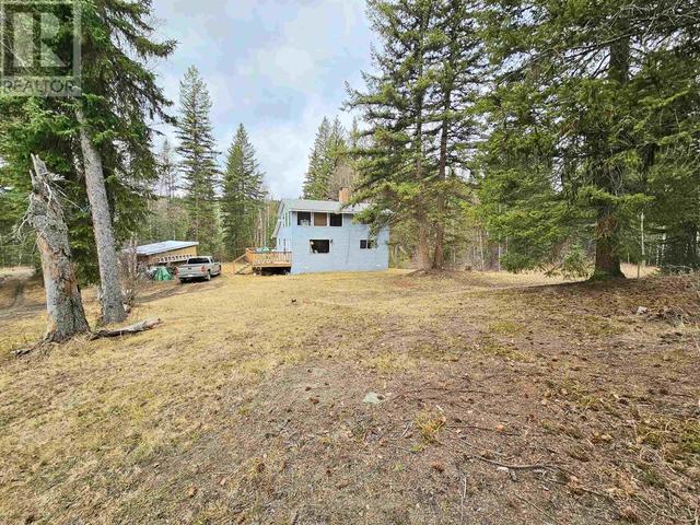 3669 Bradley Creek Road, House detached with 3 bedrooms, 2 bathrooms and null parking in Cariboo H BC | Image 26