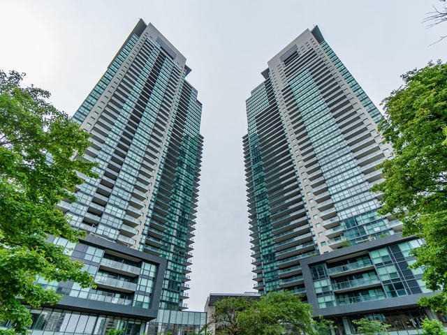 Lph201 - 5168 Yonge St S, Condo with 2 bedrooms, 2 bathrooms and 1 parking in Toronto ON | Image 1
