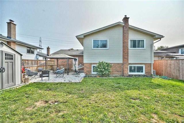 7394 Scholfield Rd, House detached with 3 bedrooms, 2 bathrooms and 3 parking in Niagara Falls ON | Image 17