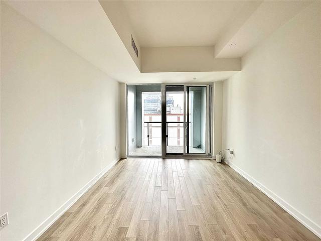 913 - 158 Front St E, Condo with 2 bedrooms, 1 bathrooms and 0 parking in Toronto ON | Image 11