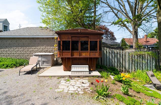 145 Roxborough Ave, House detached with 2 bedrooms, 2 bathrooms and 3 parking in Oshawa ON | Image 29