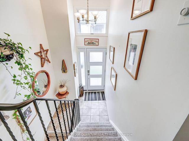 20 Lafferty St, House semidetached with 3 bedrooms, 1 bathrooms and 4 parking in Toronto ON | Image 33