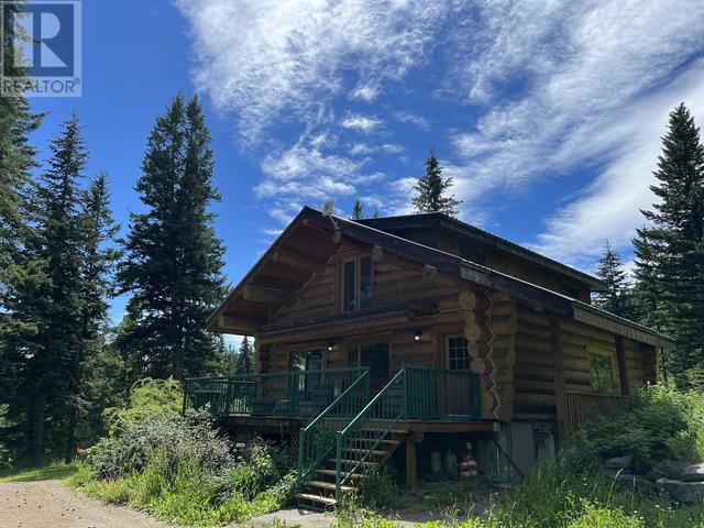 7538 Bridge Lake Business Rte, House detached with 3 bedrooms, 2 bathrooms and null parking in Cariboo L BC | Image 1