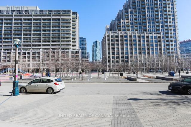 705 - 215 Fort York Blvd, Condo with 2 bedrooms, 2 bathrooms and 1 parking in Toronto ON | Image 12