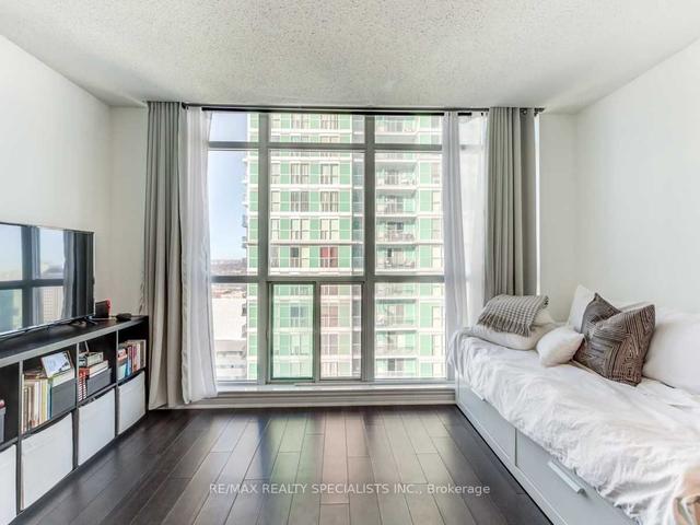 2705 - 50 Town Centre Crt, Condo with 0 bedrooms, 1 bathrooms and 0 parking in Toronto ON | Image 2