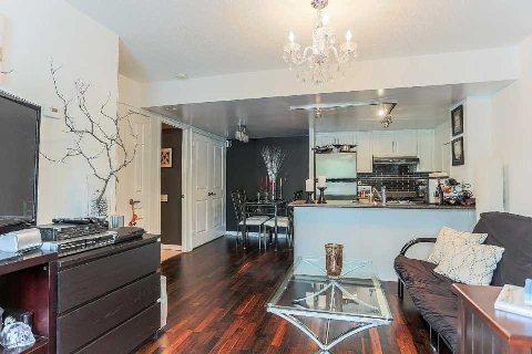 th8 - 95 The Queensway, Townhouse with 1 bedrooms, 1 bathrooms and 1 parking in Toronto ON | Image 3