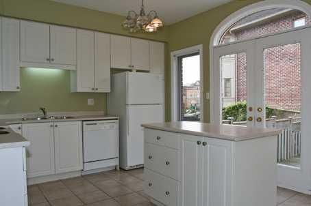 7h Brussels St, House attached with 3 bedrooms, 3 bathrooms and 2 parking in Toronto ON | Image 5
