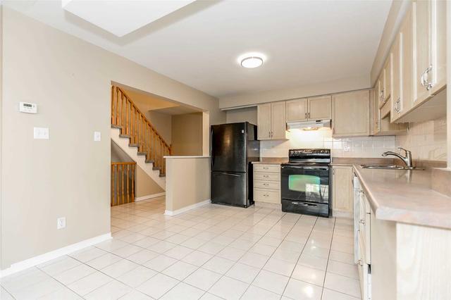 34 - 58 Brisbane Crt, Condo with 3 bedrooms, 3 bathrooms and 2 parking in Brampton ON | Image 6