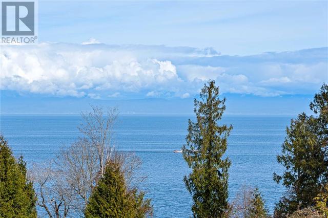 Ocean and Mountain views from front deck | Image 64