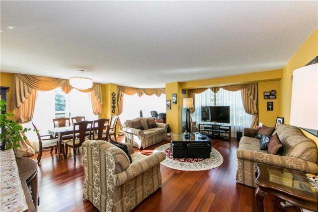 203 - 7805 Bayview Ave, Condo with 2 bedrooms, 2 bathrooms and 1 parking in Markham ON | Image 3