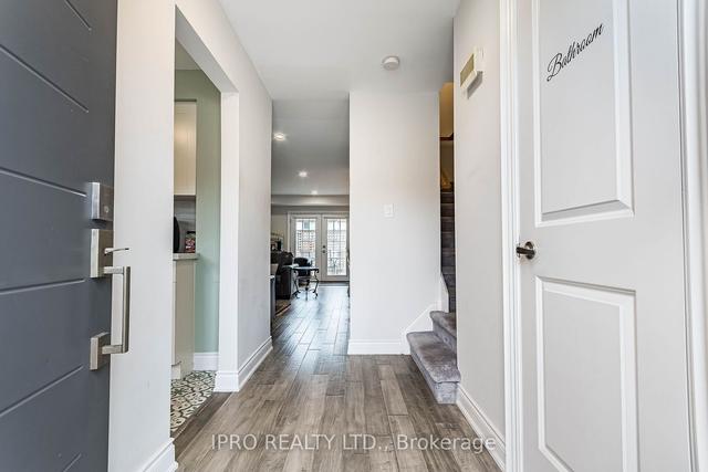 67 Sarah Lane, Townhouse with 3 bedrooms, 3 bathrooms and 2 parking in Oakville ON | Image 29