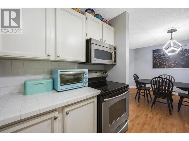 107 - 983 Bernard Avenue, Condo with 2 bedrooms, 2 bathrooms and 1 parking in Kelowna BC | Image 7