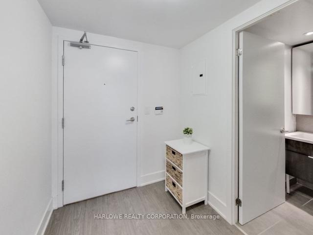 407 - 508 Wellington St W, Condo with 1 bedrooms, 1 bathrooms and 0 parking in Toronto ON | Image 13