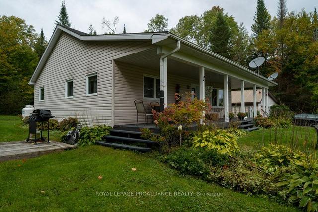 18776 Highway 41, House detached with 2 bedrooms, 2 bathrooms and 8 parking in Addington Highlands ON | Image 34