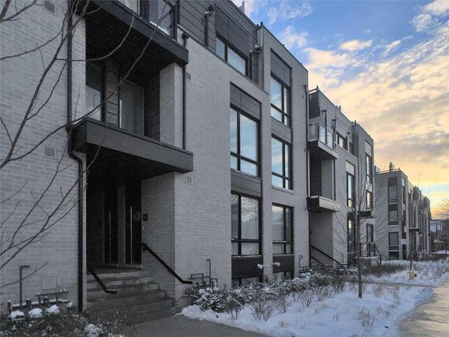 6 - 31 Florence St, Townhouse with 2 bedrooms, 3 bathrooms and 1 parking in Toronto ON | Image 2