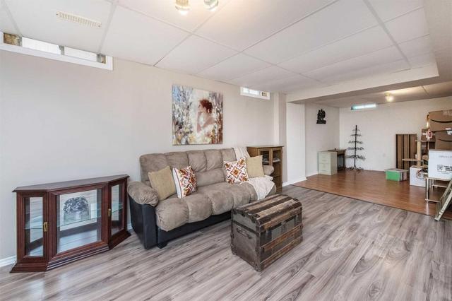 76 Sundridge St, House detached with 2 bedrooms, 2 bathrooms and 4 parking in Brampton ON | Image 15