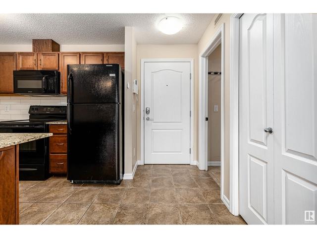 201 - 273 Charlotte Wy, Condo with 2 bedrooms, 2 bathrooms and 2 parking in Edmonton AB | Image 4