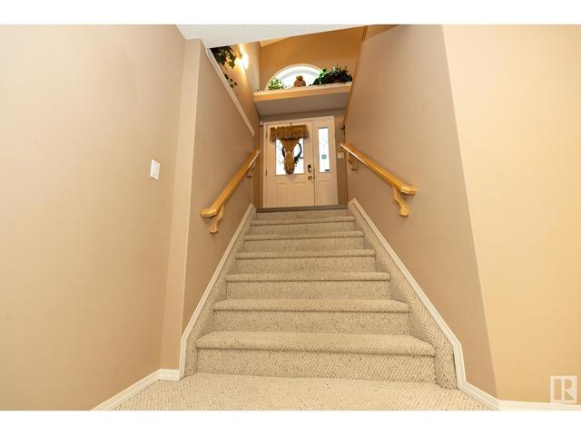 425 84 St Sw Sw, House detached with 4 bedrooms, 3 bathrooms and null parking in Edmonton AB | Image 33