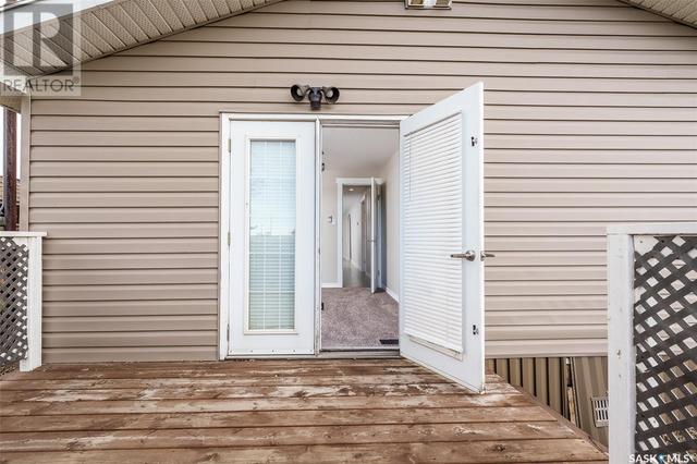 b5 - 145 North Service Road, Home with 3 bedrooms, 1 bathrooms and null parking in Moose Jaw SK | Image 27