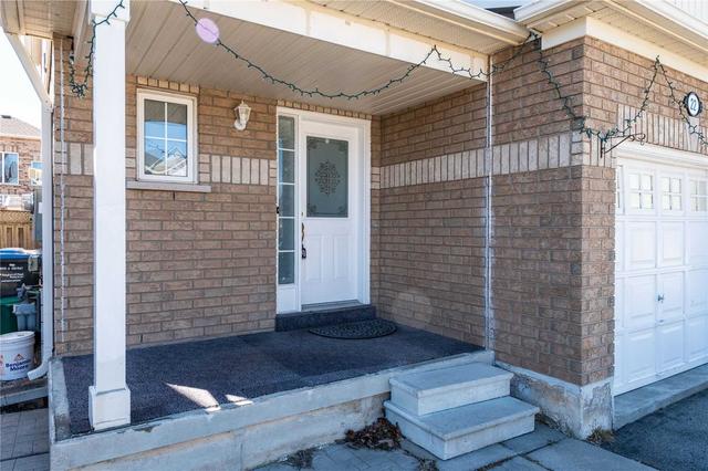 22 Heathwood Dr, House detached with 3 bedrooms, 3 bathrooms and 5 parking in Brampton ON | Image 23