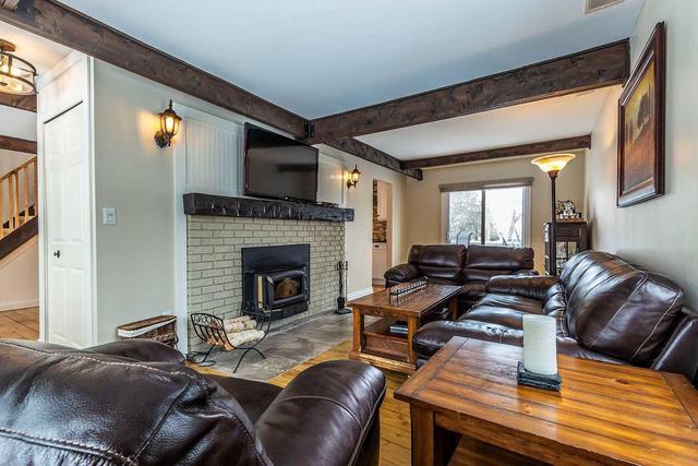 1993 St Johns Rd, House detached with 4 bedrooms, 2 bathrooms and 4 parking in Innisfil ON | Image 3