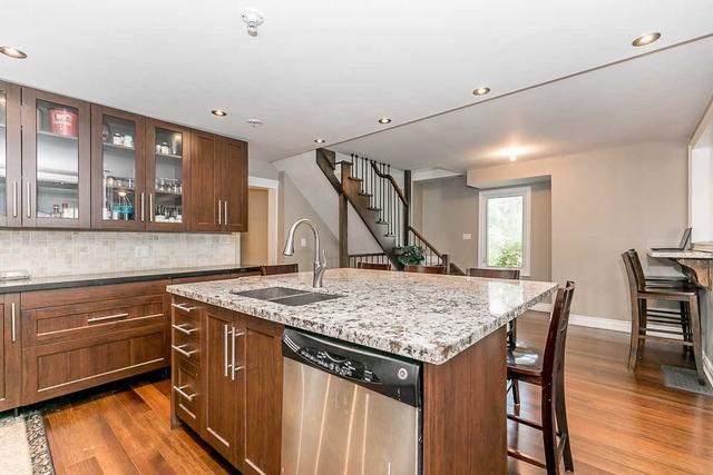 315 Hamilton St, House detached with 5 bedrooms, 4 bathrooms and 12 parking in Newmarket ON | Image 4