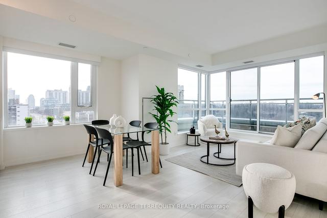 703 - 223 St Clair Ave W, Condo with 2 bedrooms, 2 bathrooms and 1 parking in Toronto ON | Image 4