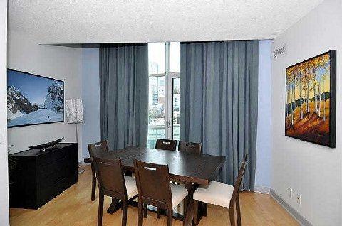 lph 12 - 36 Blue Jays Way, Condo with 2 bedrooms, 3 bathrooms and 1 parking in Toronto ON | Image 9