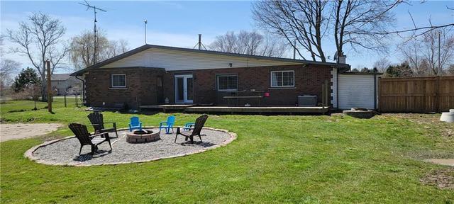 8229 #3 Highway, House detached with 3 bedrooms, 1 bathrooms and 10 parking in Haldimand County ON | Image 13