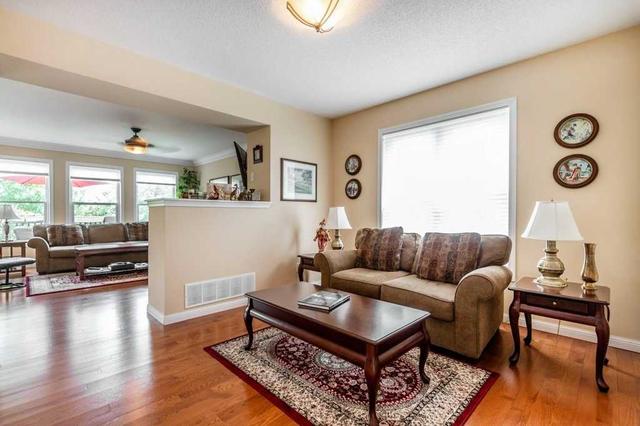 103 Baggs Cres, House detached with 4 bedrooms, 3 bathrooms and 4 parking in Cambridge ON | Image 36