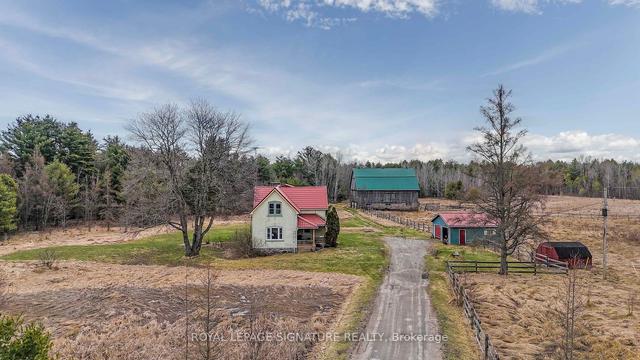 1061 Taverner Rd, House detached with 5 bedrooms, 3 bathrooms and 6 parking in Gravenhurst ON | Image 27