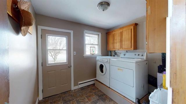 84700 Kingsbridge Line, House detached with 2 bedrooms, 1 bathrooms and 5 parking in Ashfield Colborne Wawanosh ON | Image 9