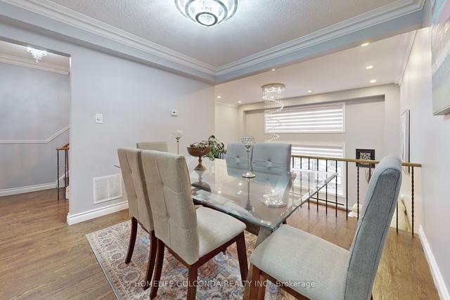 31 Jenny Wrenway, Townhouse with 3 bedrooms, 2 bathrooms and 2 parking in Toronto ON | Image 6