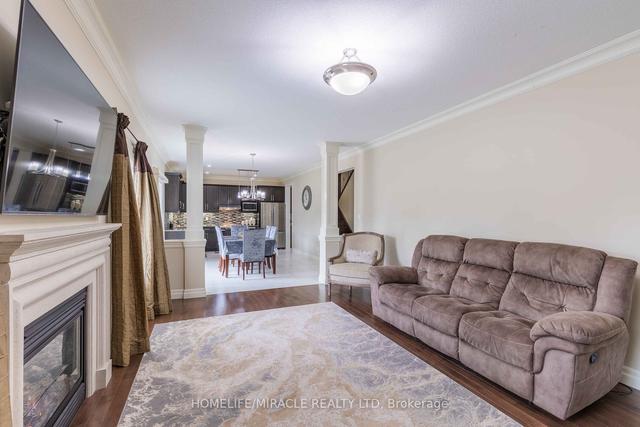 1025 Gleneagle Tr, House detached with 4 bedrooms, 3 bathrooms and 4 parking in London ON | Image 9