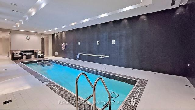 1001 - 35 Brian Peck Cres, Condo with 2 bedrooms, 2 bathrooms and 2 parking in Toronto ON | Image 25