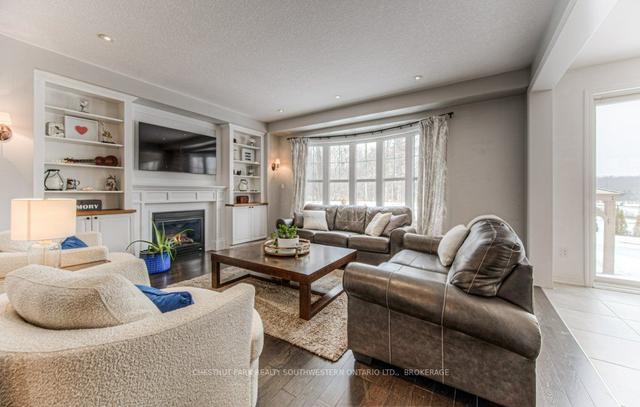 300 Falling Green Cres, House detached with 4 bedrooms, 4 bathrooms and 4 parking in Kitchener ON | Image 37