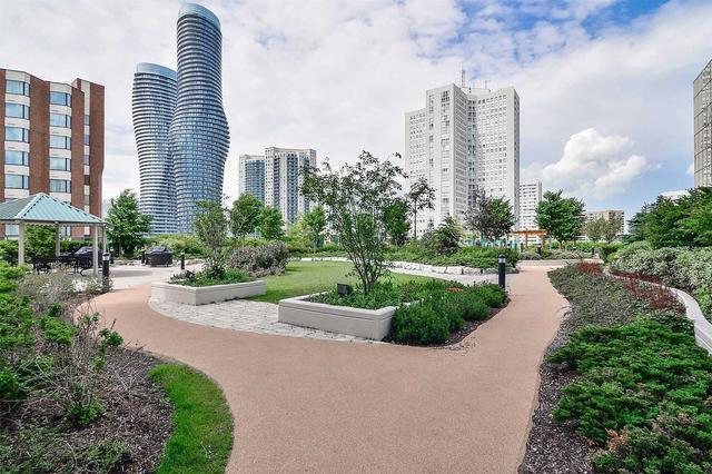 3309 - 208 Enfield Pl, Condo with 2 bedrooms, 2 bathrooms and 1 parking in Mississauga ON | Image 10
