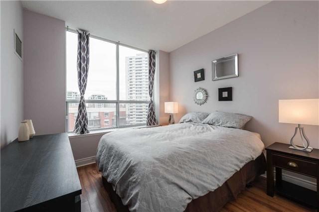 Uph2 - 245 Davisville Ave, Condo with 1 bedrooms, 1 bathrooms and 1 parking in Toronto ON | Image 8