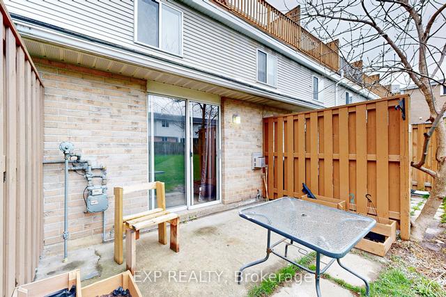 37 - 67 Valleyview Rd, Townhouse with 2 bedrooms, 2 bathrooms and 1 parking in Kitchener ON | Image 31