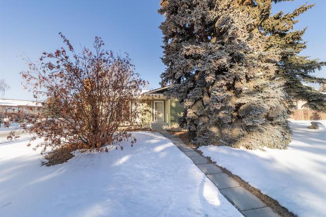 304 Lake Bonavista Drive Se, House detached with 4 bedrooms, 2 bathrooms and 2 parking in Calgary AB | Image 17