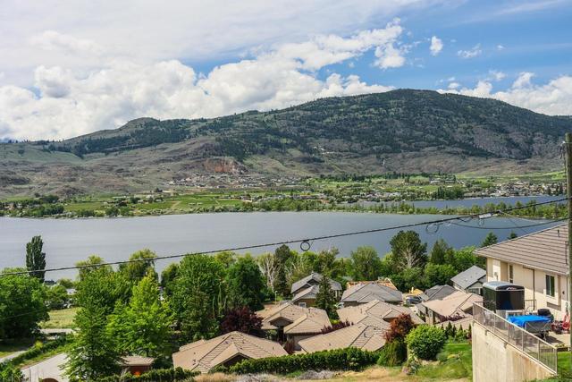 3603 37th Street, House detached with 2 bedrooms, 2 bathrooms and 4 parking in Okanagan Similkameen A BC | Image 46