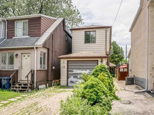 11 Lucy Ave, House detached with 3 bedrooms, 1 bathrooms and 3 parking in Toronto ON | Image 1